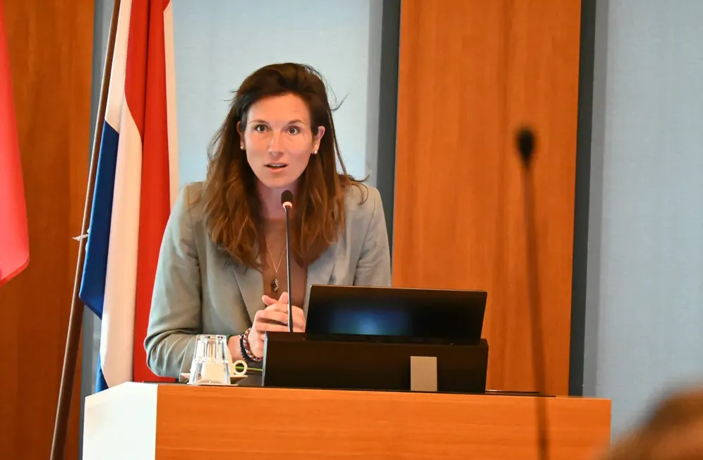 Directeur Laura van Leeuwen weg bij MVV